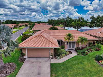 1190 Willow Springs Dr Venice, FL 34293