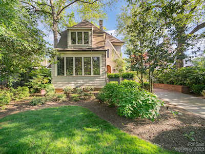932 Ideal Way Charlotte, NC 28203