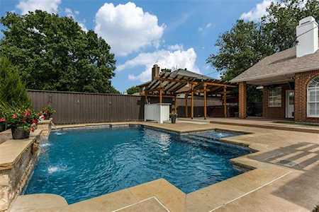 1527 Rivercrest Boulevard Allen, TX 75002