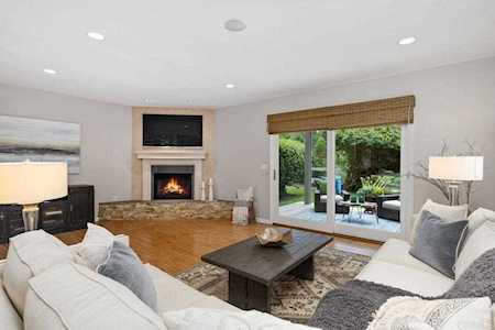 3115 Via De Caballo Encinitas, CA 92024