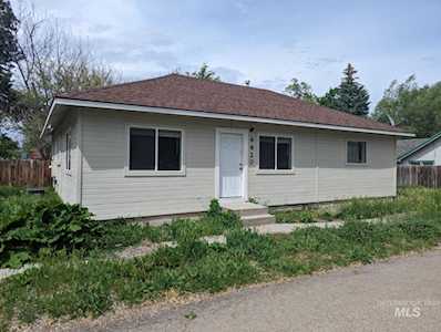 6920 & 6922 W Petrie St Boise, ID 83704