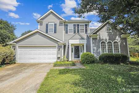 12304 Walkers Glen Ct Charlotte, NC 28273