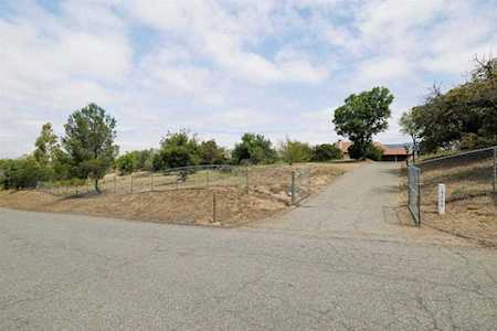 19266 Los Hermanos Ranch Rd Valley Center, CA 92082