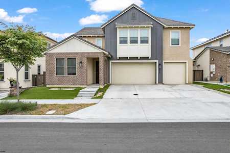 898 Camino Cantera Chula Vista, CA 91913