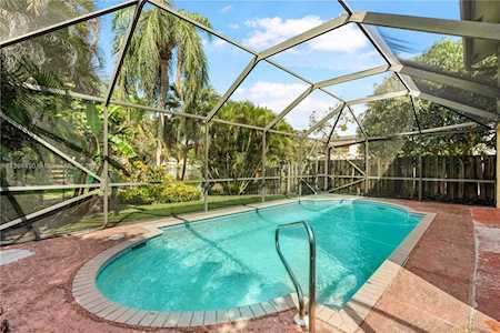 8411 SW 41st St Davie, FL 33328