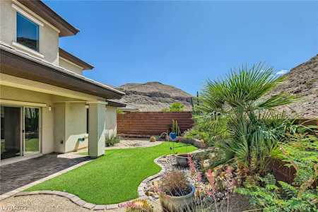 10704 Harvest Green Way Las Vegas, NV 89135