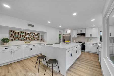 25482 La Mirada St Laguna Hills, CA 92653