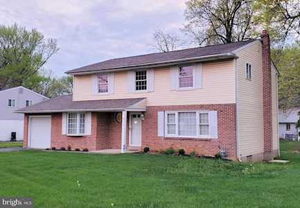 2508 Pin Oak Dr Wilmington, DE 19810