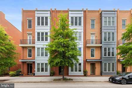 1904 Potomac Ave #102 Alexandria, VA 22301