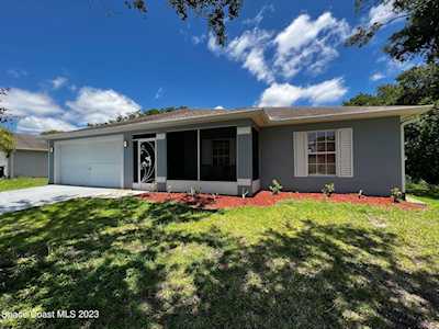 1029 SE Sally Street Palm Bay, FL 32909