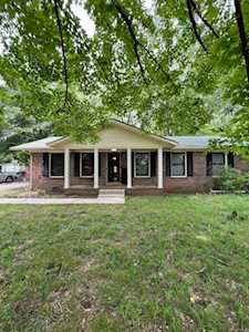 911 Temple Court Murfreesboro, TN 37130