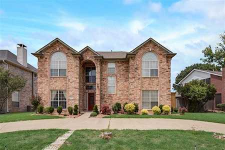 8413 Luna Drive Rowlett, TX 75088
