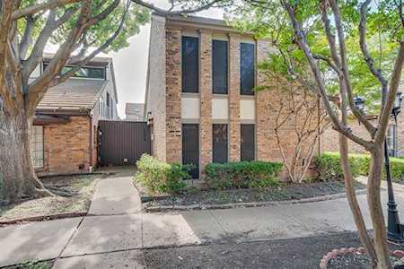 17079 Planters Row Addison, TX 75001