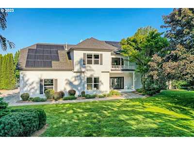 17440 SW Reusser CT Beaverton, OR 97007