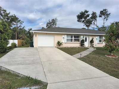 2055 Backton St Port Charlotte, FL 33948