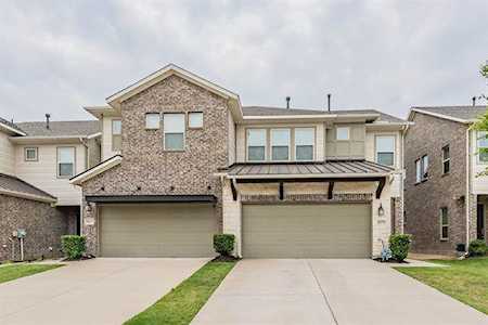 8271 Snapdragon Way Dallas, TX 75252