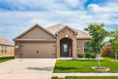 1535 Mackinac Drive Crowley, TX 76036