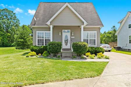 4340 Sunset Cir Louisville, KY 40216