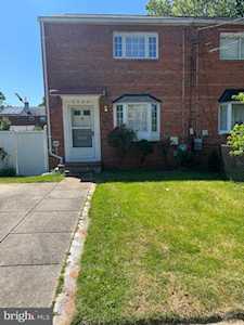 5604 60th Ave Riverdale, MD 20737