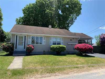 105 Lyman Ave North Providence, RI 02911