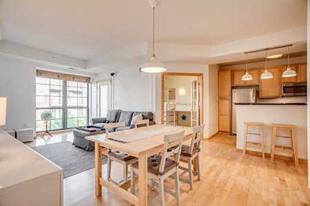 825 Berry Street #309 Saint Paul, MN 55114