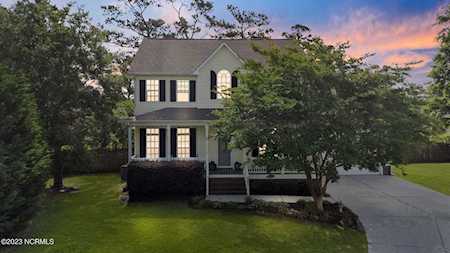 501 Island Place Swansboro, NC 28584
