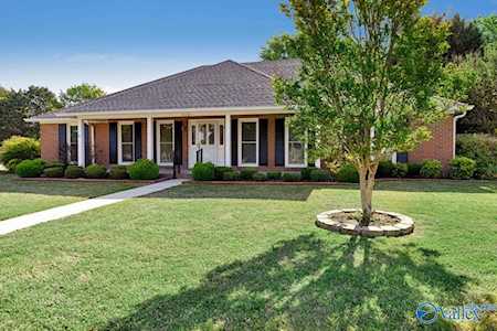 3110 Vicksburg Drive Decatur, AL 35603