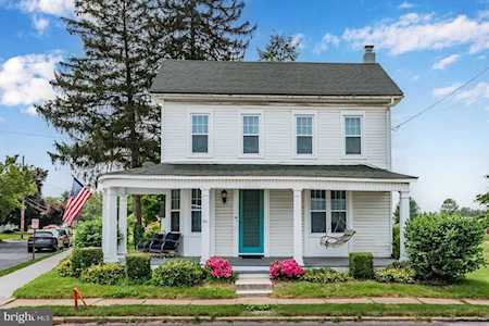 201 N York St Mechanicsburg, PA 17055