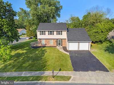 151 Arbor Meadow Dr Sicklerville, NJ 08081