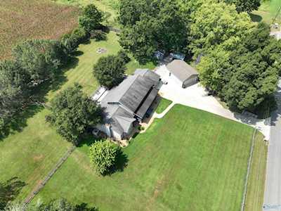 224 Buddy Williamson Road New Market, AL 35761
