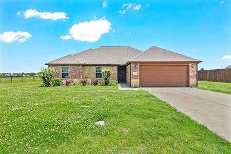 3161 Gunsmoke Drive Farmersville, TX 75442