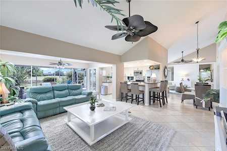 9893 Treasure Cay Ln Bonita Springs, FL 34135