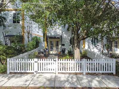 447 13th Ave N St. Petersburg, FL 33701