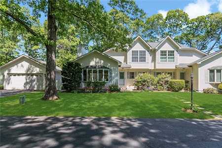 510 Boston Neck Rd North Kingstown, RI 02852