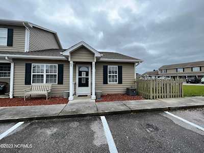 601 Pelletier Loop Road Peletier, NC 28584
