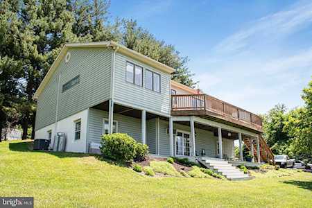 6010 Clevelandtown Rd Boonsboro, MD 21713