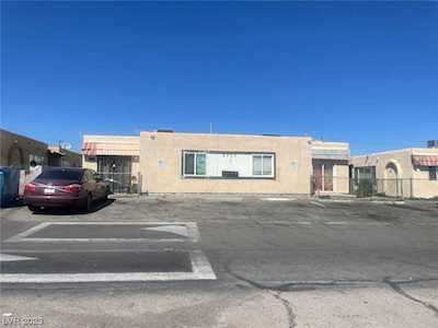 5313 W Cheyenne Ave Las Vegas, NV 89108