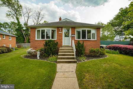 2924 Armstrong Ave Secane, PA 19018