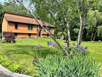 580 Westbrook Drive Cortlandt Manor, NY 10567