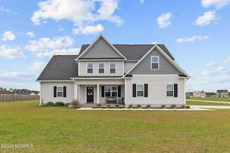 424 Fawn Meadow Drive Richlands, NC 28574