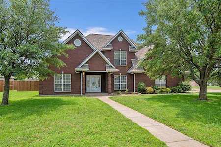 2500 Patricia Lane Whitesboro, TX 76273