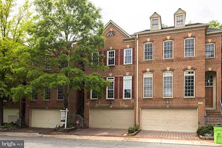 233 Somervelle St Alexandria, VA 22304