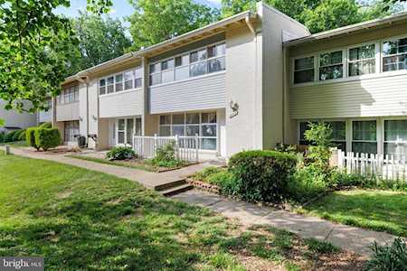 4753 Parkman Ct Annandale, VA 22003