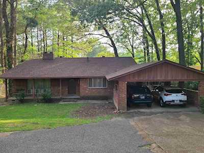 3905 E Lakemont Dr Memphis, TN 38128