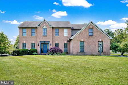 3055 Brookfield Dr York, PA 17404