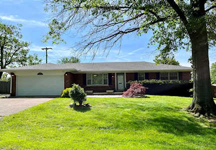 1116 Ojibwa Trl Frankfort, KY 40601