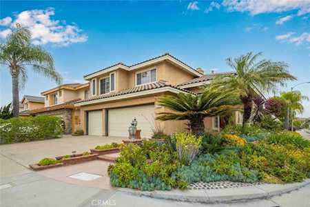 4751 Ariano Dr Cypress, CA 90630