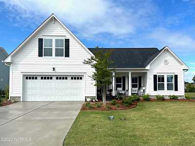 216 Shoal Avenue Hampstead, NC 28443
