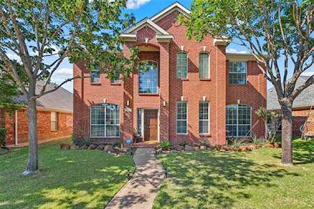 5612 Green Hollow Lane The Colony, TX 75056