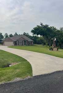 925 County Street 2932 Tuttle, OK 73089